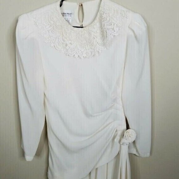 In The Mood Womens Chiffon Dress Size 10 Vintage Lace Collar Rosettes Off White - Picture 2 of 10